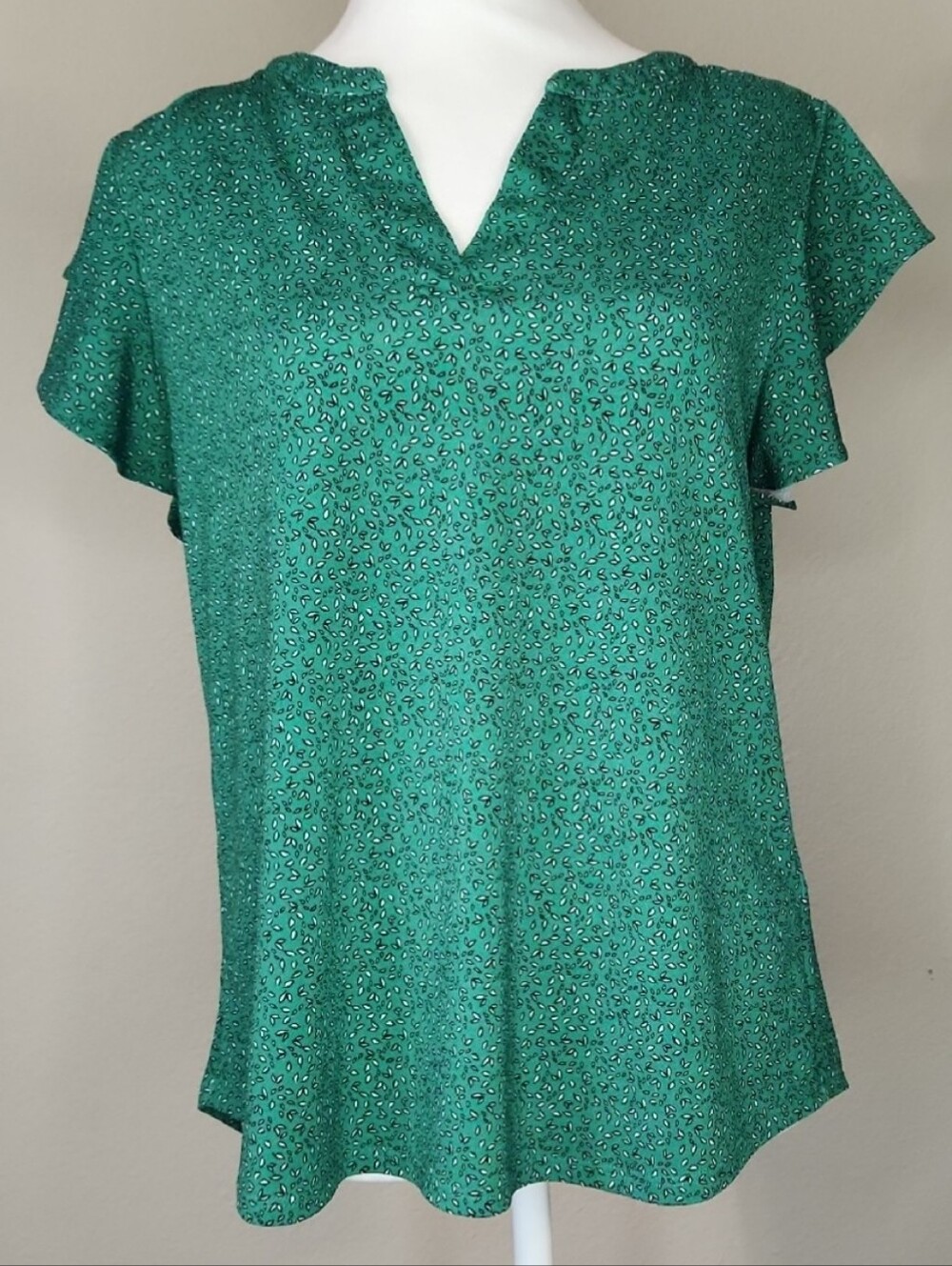 Adrianna Papell Women’s Green V-Neck Short Flutter Sleeve Top Size Medium